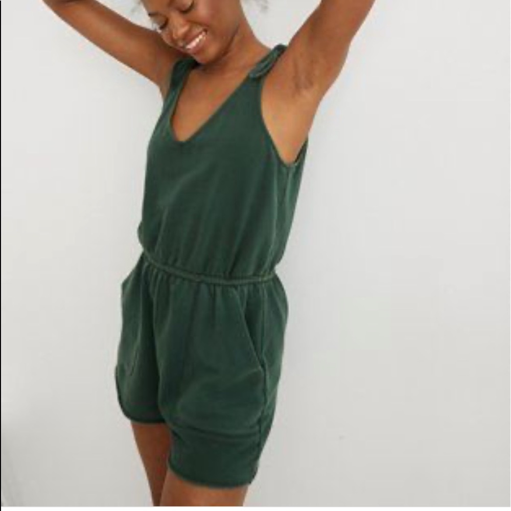 Aerie Sunset Terry Fleece Tie Romper size small